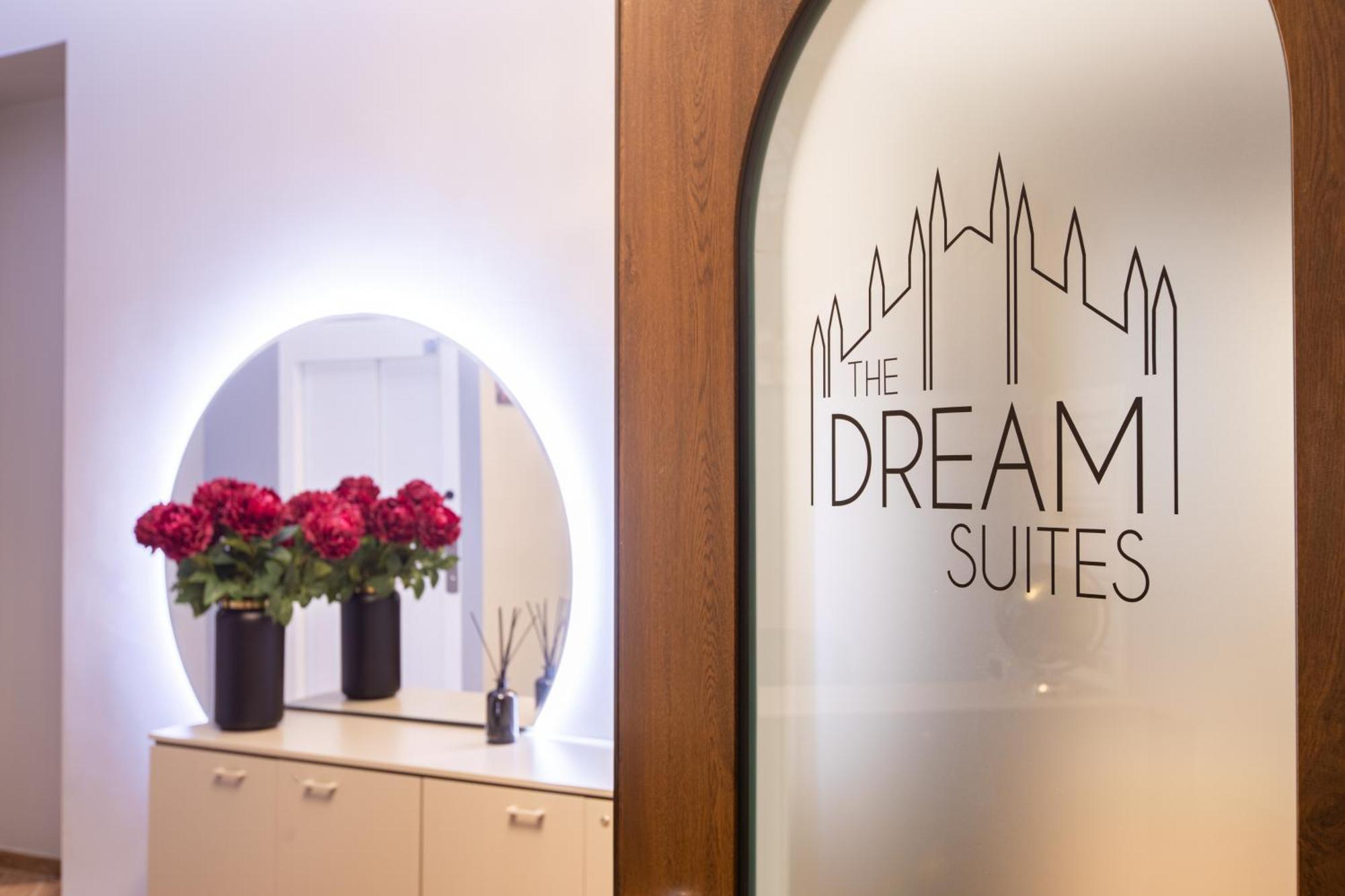 The Dream Suites Milan Luaran gambar